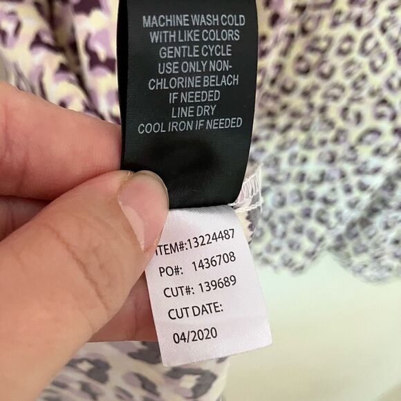 Torrid NWT Womens Plus Size Silky Leopard Print Flowy High Waisted Skirt Size 6X - Picture 10 of 10